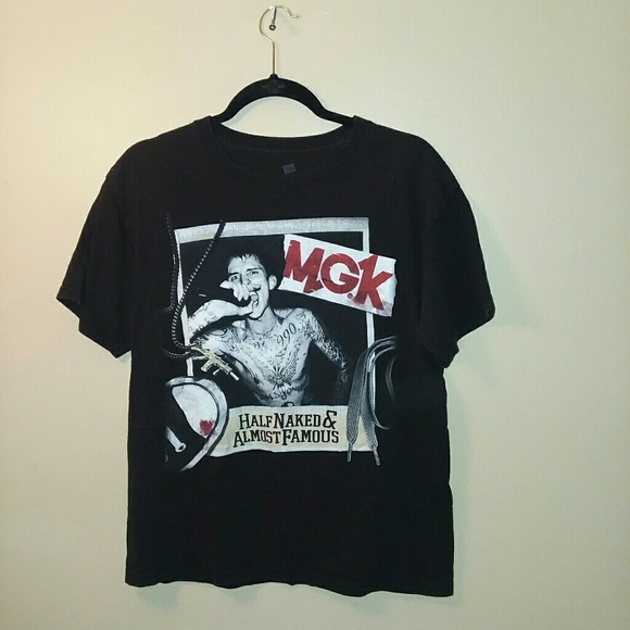 machine gun kelly Tops - MGK 2012 half naked and almost famous band shirt